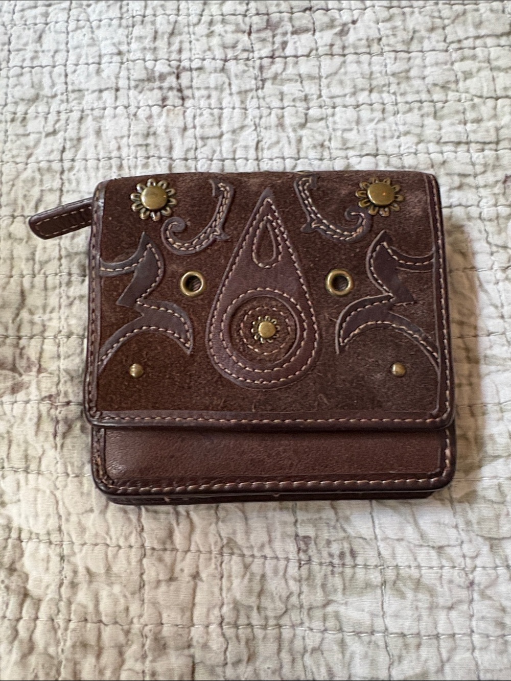 Fossil Compact Brown Embroidered Leather Women’s Wallet